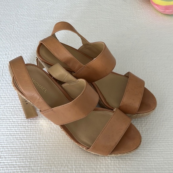 Michael Kors Heels - Picture 1 of 4